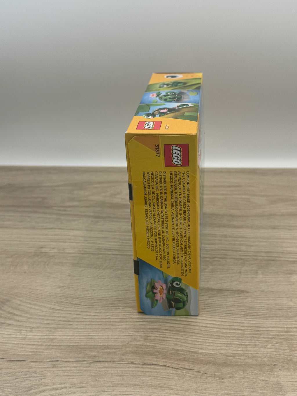 LEGO 31377 Turtle Water Lily Creator 3-in-1 124pc