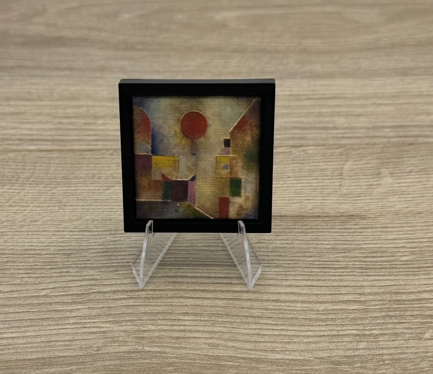 ZURU Mini Brands Red Balloon Paul Klee Mini Masterpiece