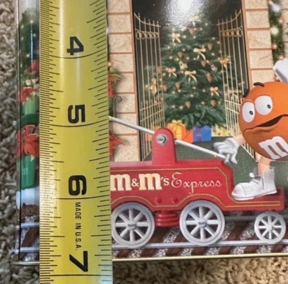2001 M&M's Christmas Village Train Depot #13 Tin Vintage