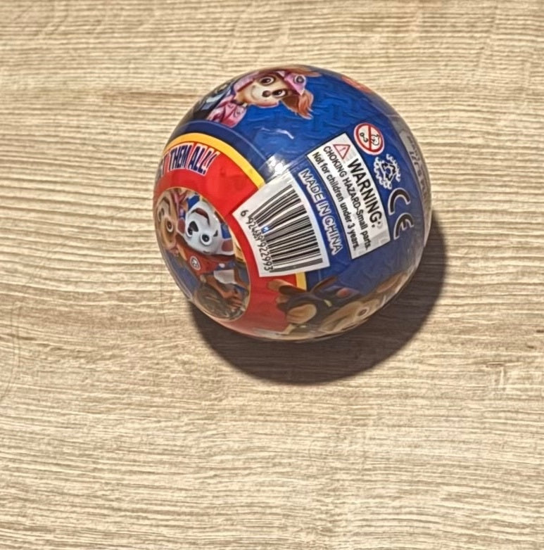 PAW Patrol Mystery Surprise Balls Orange Blue 2 Pack NEW