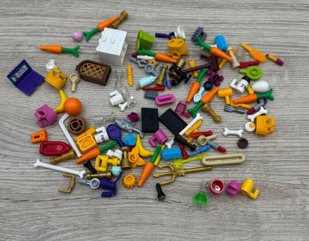 LEGO Minifigure Accessories Mixed Lot 130+ Pieces