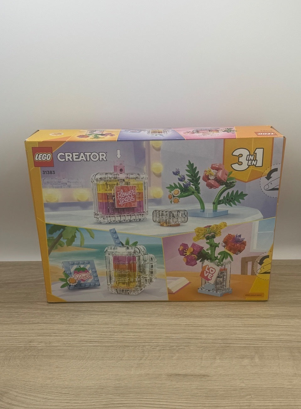 LEGO Creator 3 in 1 Floral Decor Perfume Bottle 31383