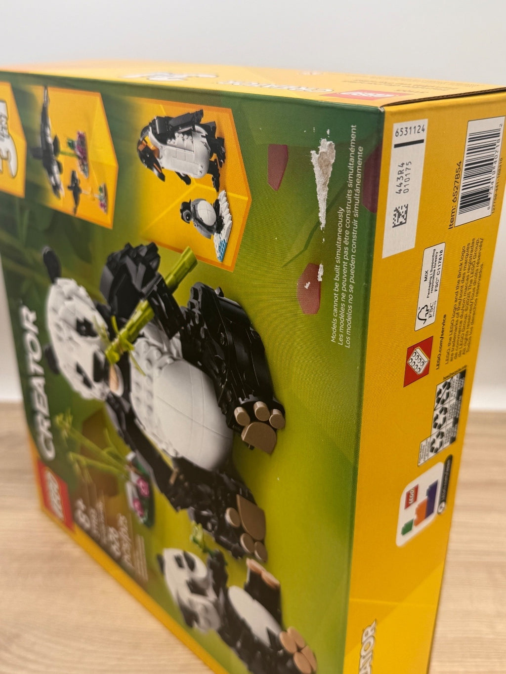 LEGO Creator 3-in-1 Panda Family 31165 New Sealed